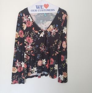 🌍 FARM RIO (Anthropologie) floral top